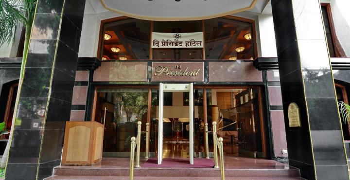 The President Hotel Shivajinagar Пюн Екстериор снимка