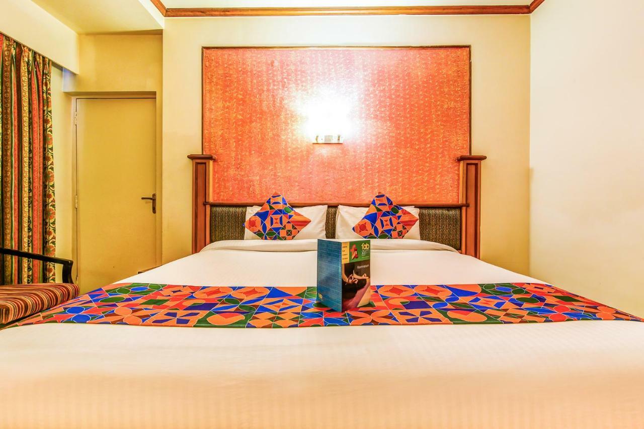 The President Hotel Shivajinagar Пюн Екстериор снимка