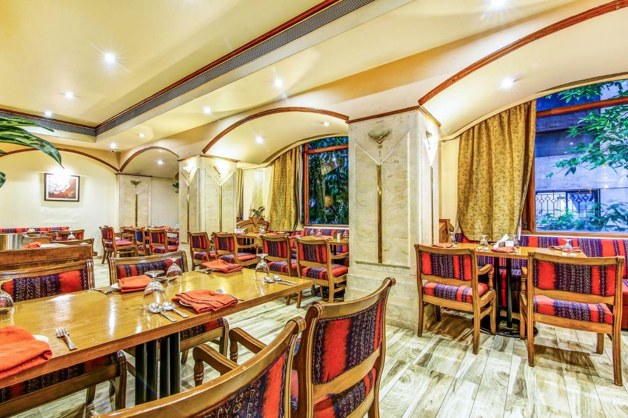 The President Hotel Shivajinagar Пюн Екстериор снимка