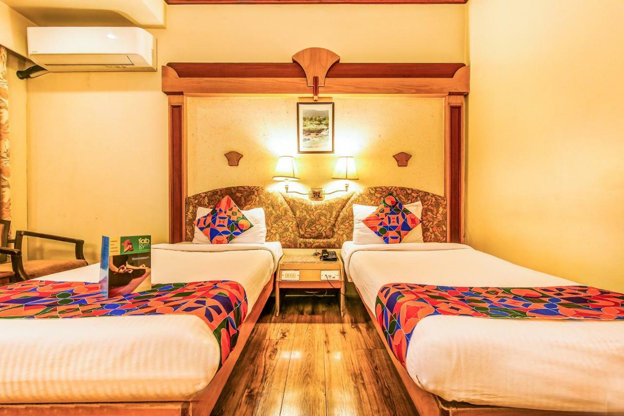 The President Hotel Shivajinagar Пюн Екстериор снимка