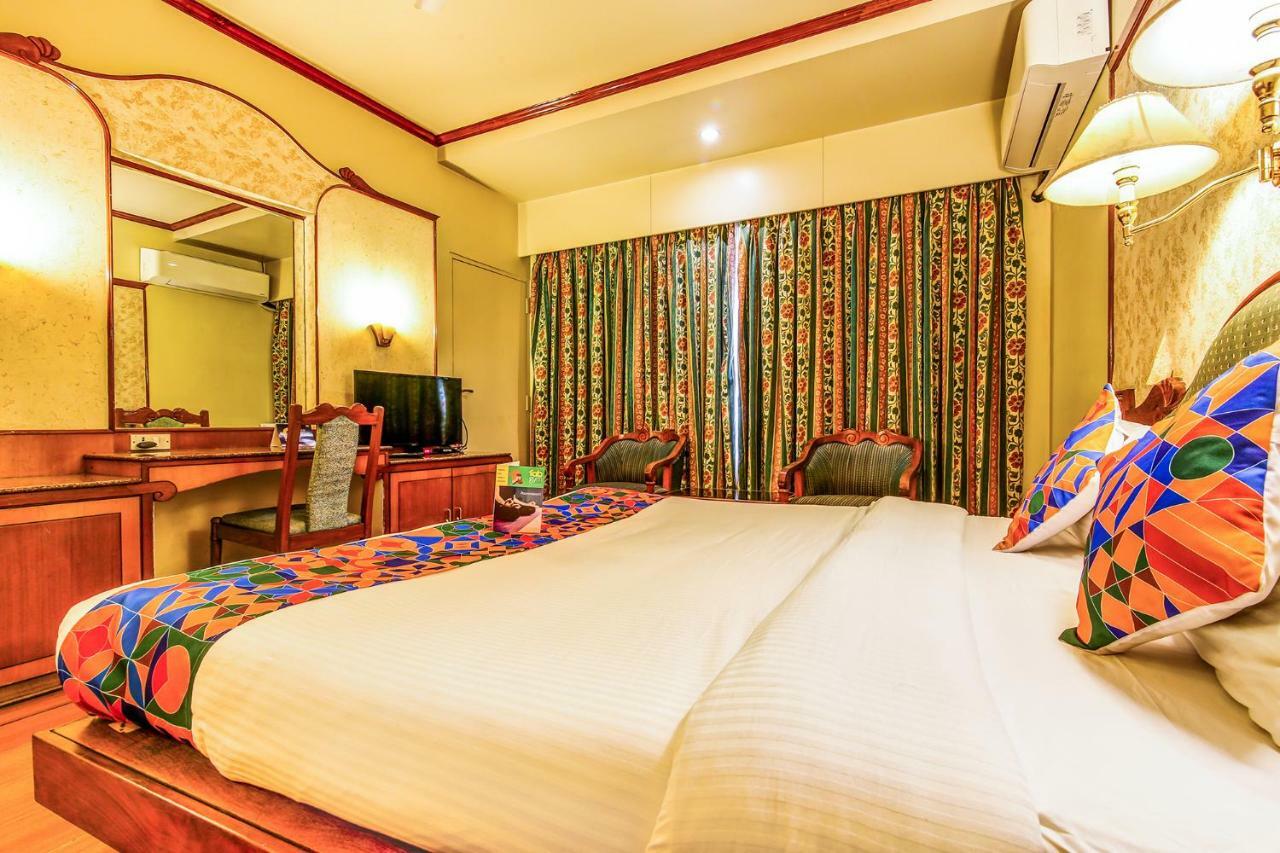 The President Hotel Shivajinagar Пюн Екстериор снимка